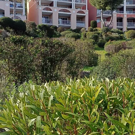 Cap Esterel Village Vacances T2 Vue Mer Agay Saint-Raphael  Exterior photo